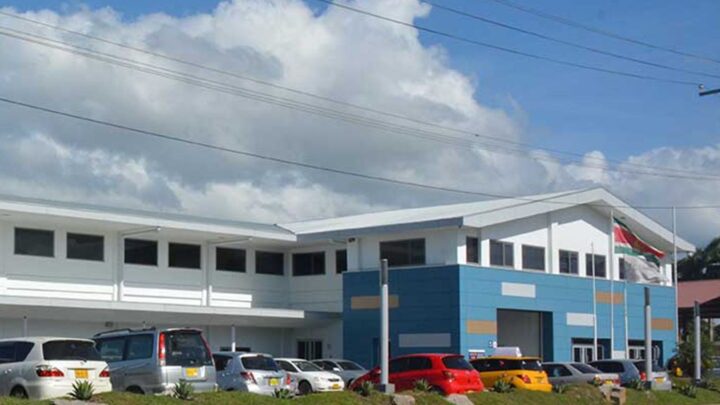 Gebouw van NV Grassalco in Suriname